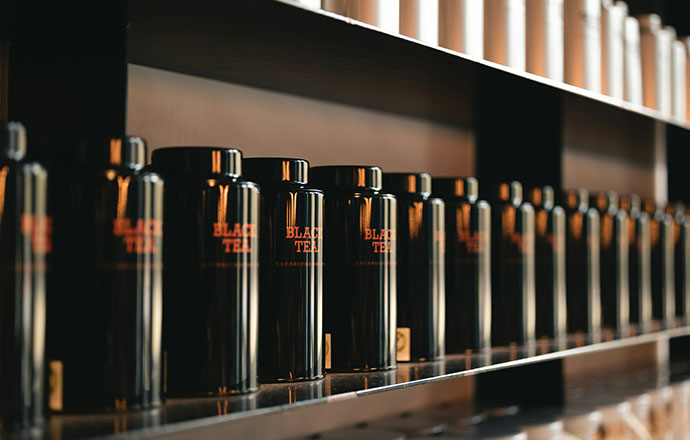 「云涧茶研所」—— 新中式茶饮空间品牌焕新